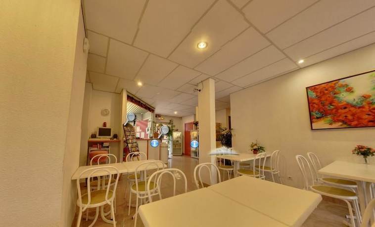 Imagen de los interiores del Hotel Triotel, La Valette du Var. Foto 20