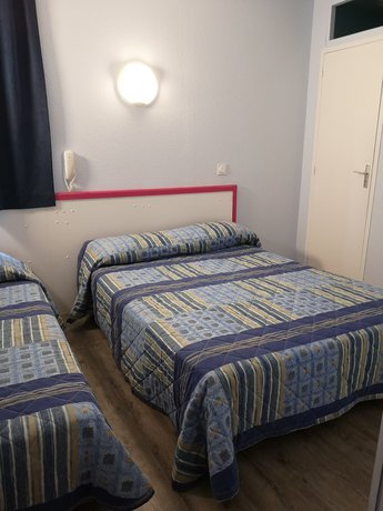 Imagen de la habitación del Hotel Triotel, La Valette du Var. Foto 14