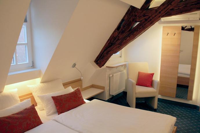 Imagen de la habitación del Hotel Tuchhaus. Foto 5
