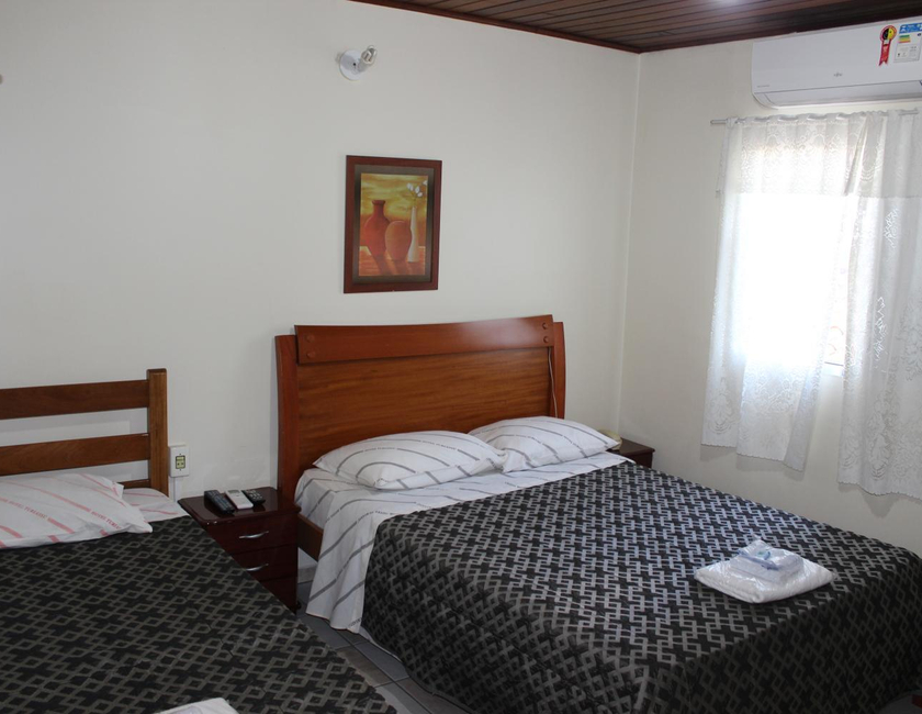 Imagen general del Hotel Turiass&uacute;. Foto 14
