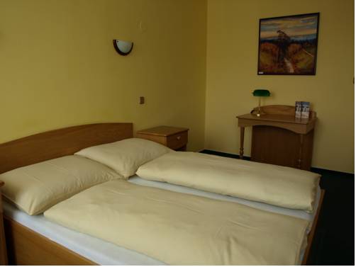 Imagen de la habitación del Hotel U Labutě. Foto 12