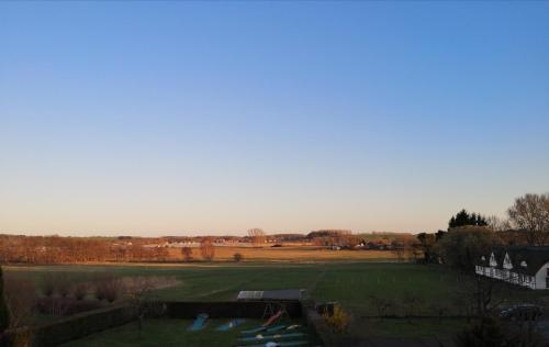 Imagen general del Hotel Und Appartements Jägerhof Rügen. Foto 3