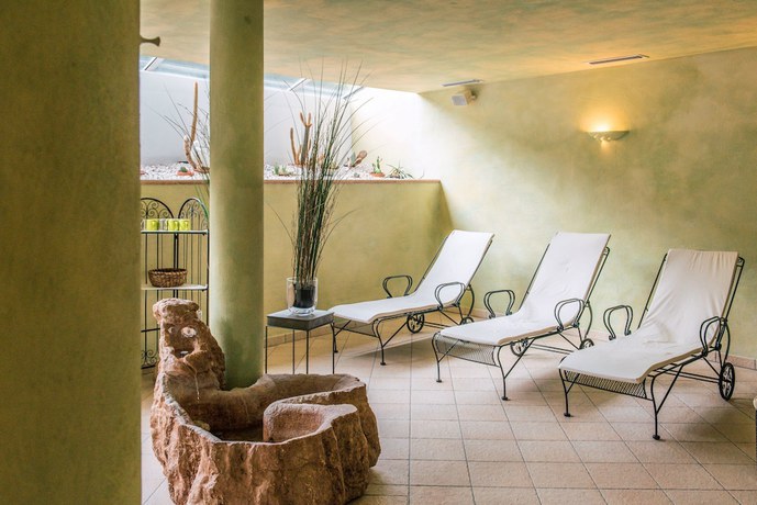 Imagen de la piscina del Hotel Unterpichl. Foto 18