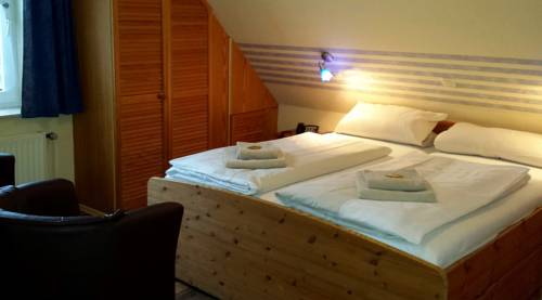 Imagen de la habitación del Hotel Up Diek. Foto 4