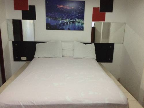 Imagen de la habitación del Hotel Urak. Foto 1