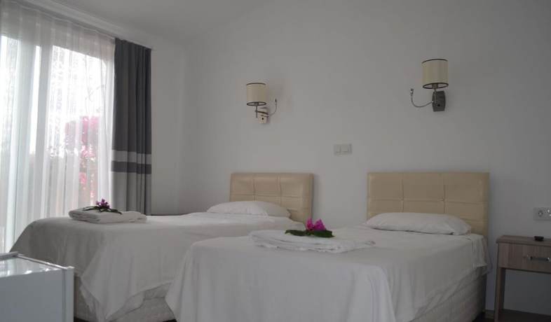 Imagen de la habitación del Hotel Uygar. Foto 7