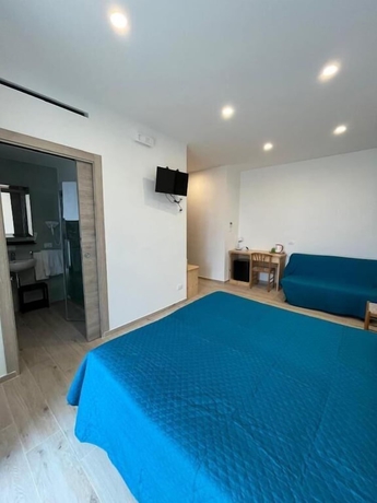 Imagen de la habitación del Hotel Valentino. Foto 12