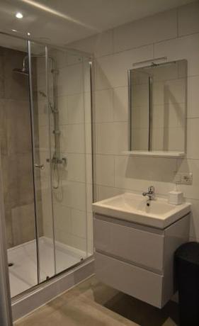 Imagen de la habitación del Hotel Vallis. Foto 17