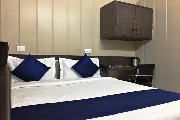 Imagen de la habitación del Hotel Vandana Palace. Foto 5