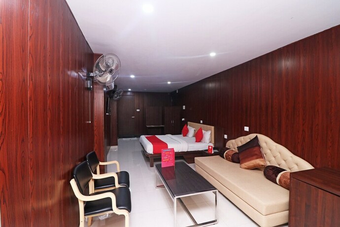 Imagen de la habitación del Hotel Vandana Palace. Foto 10