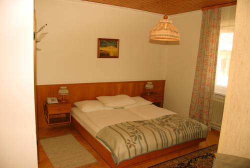 Imagen de la habitación del Hotel Velden Bacherlwirt. Foto 7