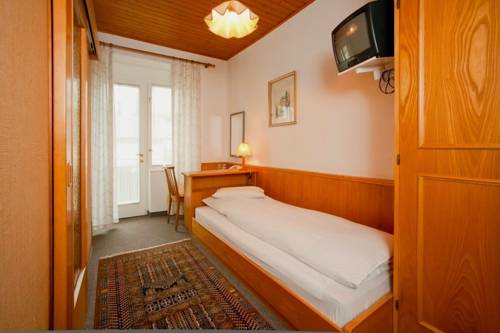 Imagen de la habitación del Hotel Velden Bacherlwirt. Foto 11