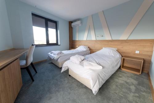 Imagen general del Hotel Verticalplus. Foto 11