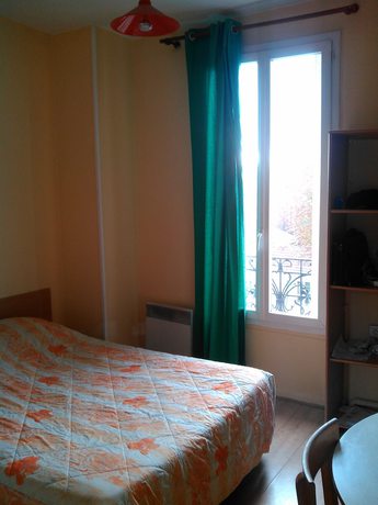 Imagen de la habitación del Hotel Victor Hugo, RUEIL MALMAISON. Foto 11