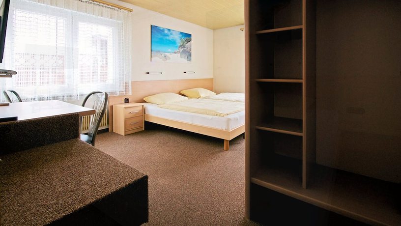 Imagen de la habitación del Hotel Victoria, Weil am Rhein. Foto 17