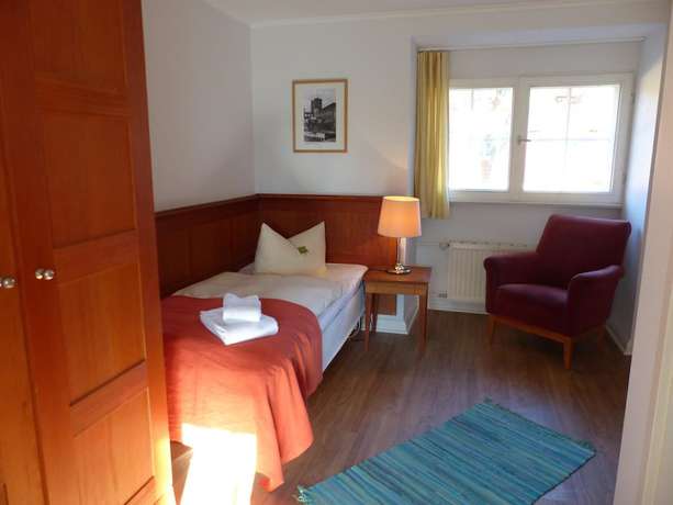 Imagen de la habitación del Hotel Vierseithof Luckenwalde. Foto 14