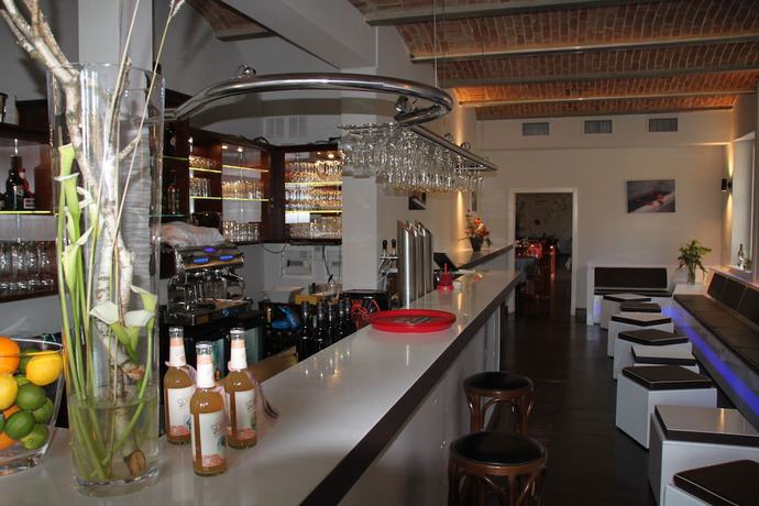 Imagen del bar/restaurante del Hotel Vierseithof Luckenwalde. Foto 7