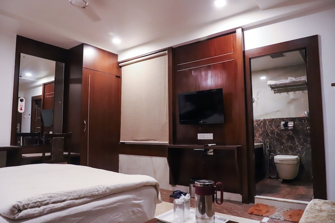 Imagen de la habitación del Hotel Vijan Palace. Foto 7