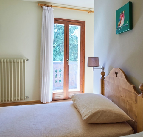 Imagen de la habitación del Hotel Villa Alpina. Foto 7