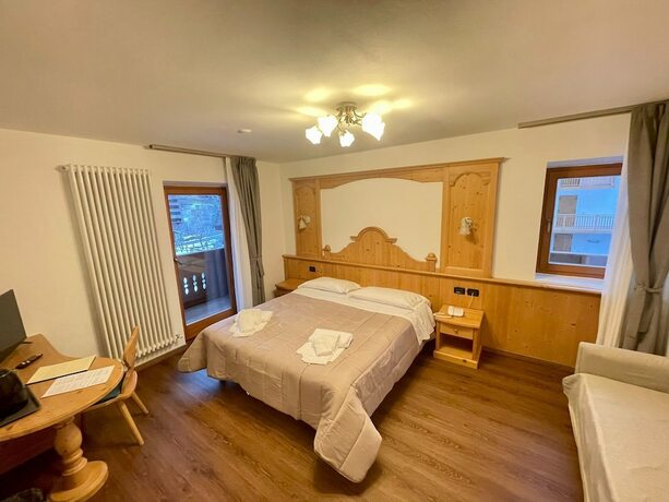 Imagen de la habitación del Hotel Villa Aurora. Foto 19
