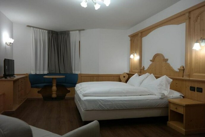 Imagen de la habitación del Hotel Villa Aurora. Foto 20