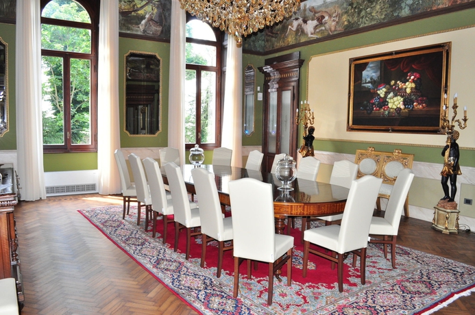 Imagen de los interiores del Hotel Villa Borghesi. Foto 12