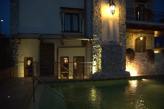 Imagen de la piscina del Hotel Villa Clementina. Foto 20