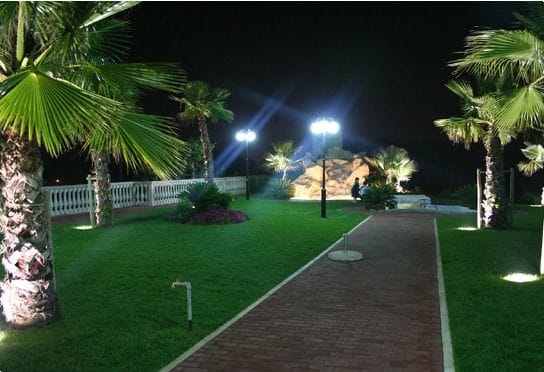 Imagen de los exteriores del Hotel Villa Dei Romanzi. Foto 10