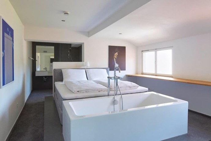 Imagen de la habitación del Hotel Villa Erlenbad. Foto 6