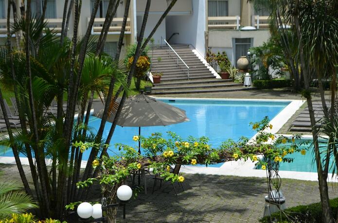Imagen general del Hotel Villa Florida C&oacute;rdoba. Foto 17