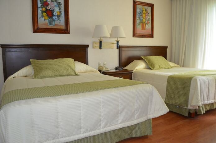 Imagen de la habitación del Hotel Villa Florida C&oacute;rdoba. Foto 24