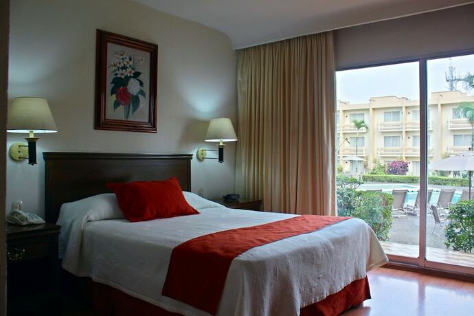 Imagen de la habitación del Hotel Villa Florida C&oacute;rdoba. Foto 29
