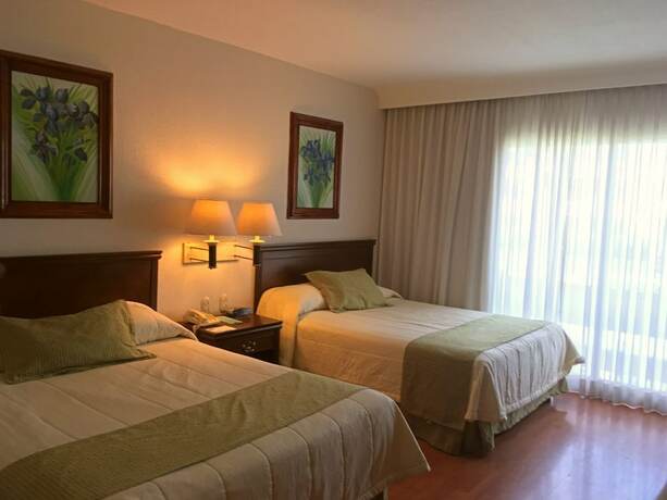 Imagen de la habitación del Hotel Villa Florida C&oacute;rdoba. Foto 35