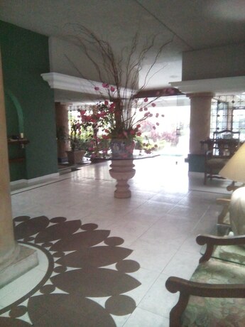 Imagen de los interiores del Hotel Villa Florida C&oacute;rdoba. Foto 36