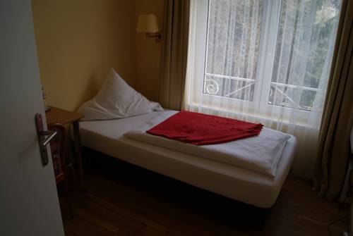 Imagen de la habitación del Hotel Villa Kisseleff. Foto 3