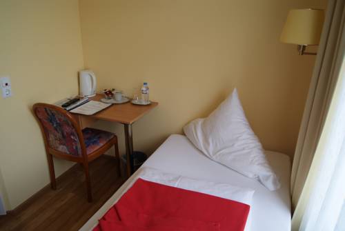 Imagen de la habitación del Hotel Villa Kisseleff. Foto 12
