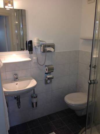 Imagen de la habitación del Hotel Villa Kisseleff. Foto 15