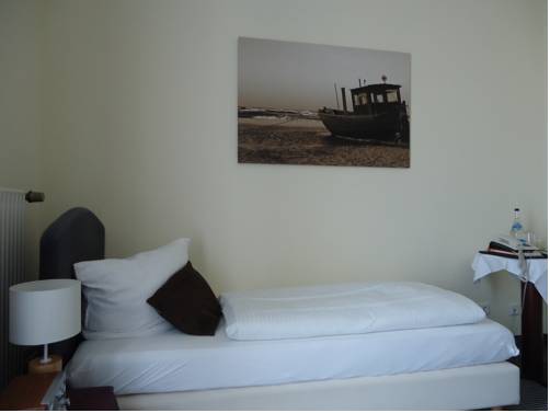 Imagen de la habitación del Hotel Villa Klasen. Foto 13