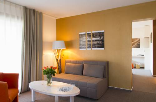 Imagen de la habitación del Hotel Villa Lago. Foto 3