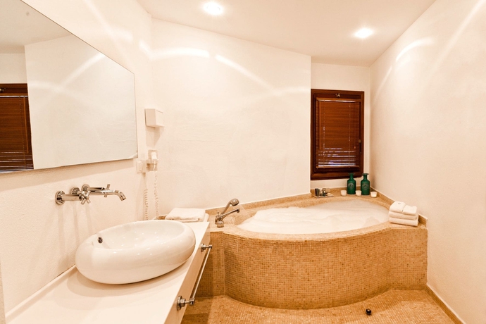 Imagen de la habitación del Hotel Villa Mahal - Adults Only. Foto 18