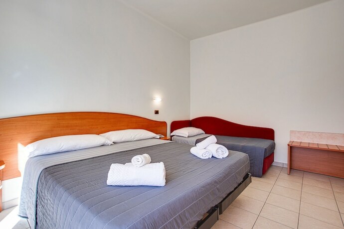 Imagen de la habitación del Hotel Villa Maria. Foto 17