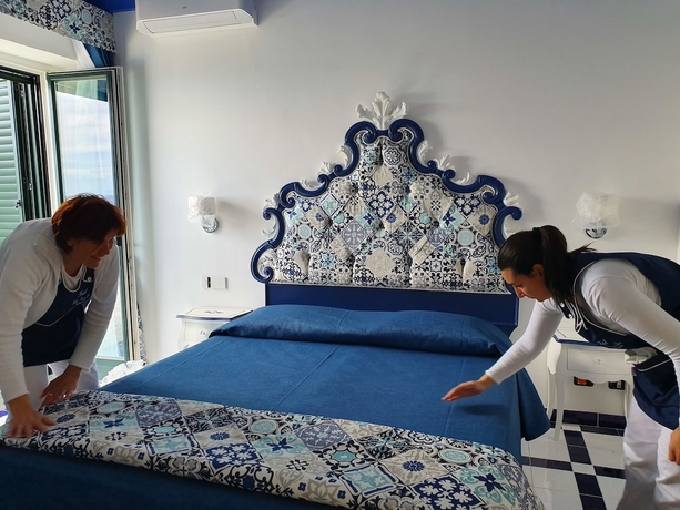 Imagen de la habitación del Hotel Villa Maria Pia. Foto 8