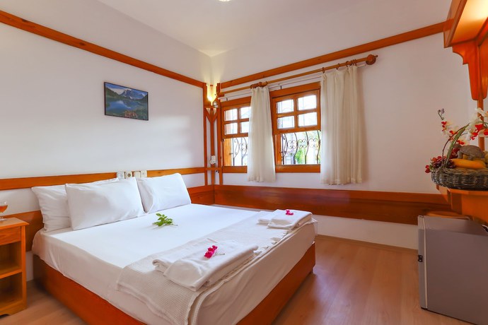 Imagen de la habitación del Hotel Villa Onemli. Foto 5