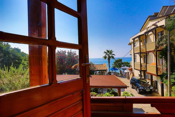 Imagen de la habitación del Hotel Villa Onemli. Foto 9