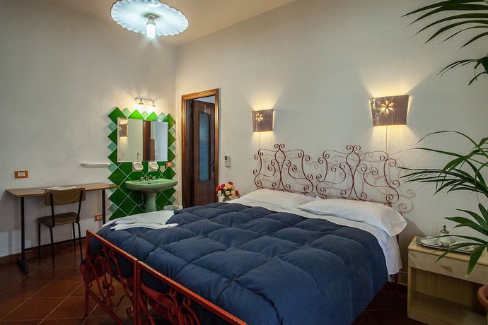 Imagen general del Hotel Villa Rosa, Sarrocu/Sarroch. Foto 1