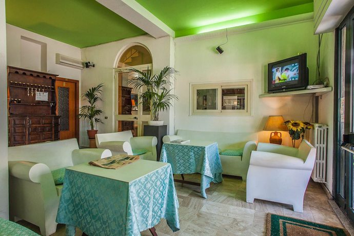 Imagen de los interiores del Hotel Villa Rosa, Sarrocu/Sarroch. Foto 20
