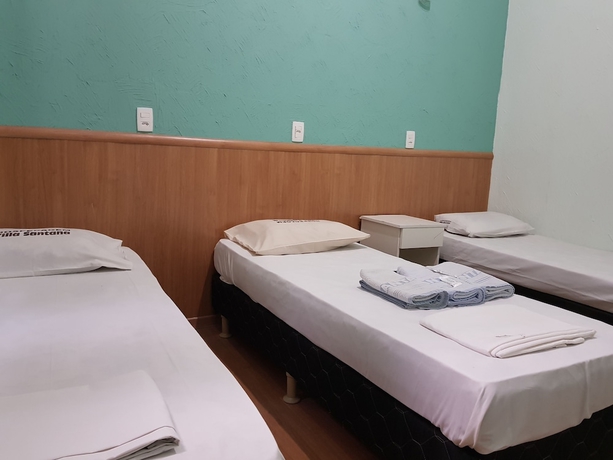 Imagen de la habitación del Hotel Villa Santana. Foto 9