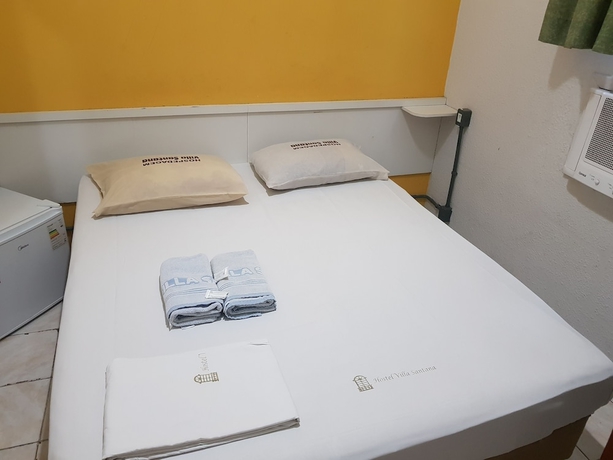 Imagen de la habitación del Hotel Villa Santana. Foto 16
