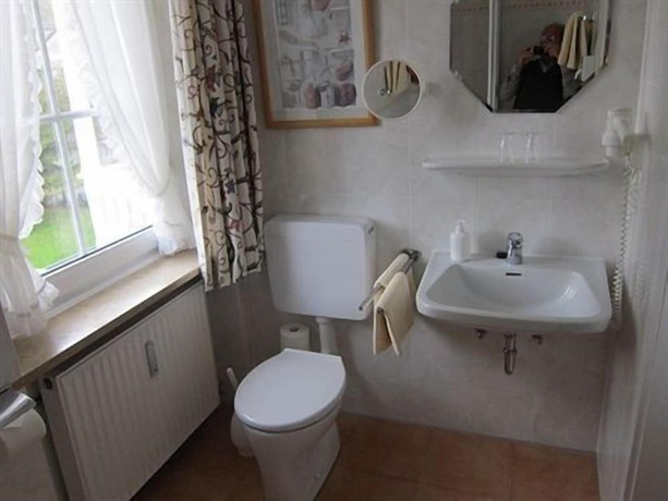 Imagen de la habitación del Hotel Villa Sisi. Foto 17