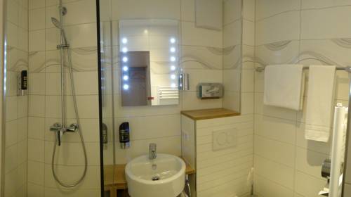 Imagen de la habitación del Hotel Villa Sulmana. Foto 6
